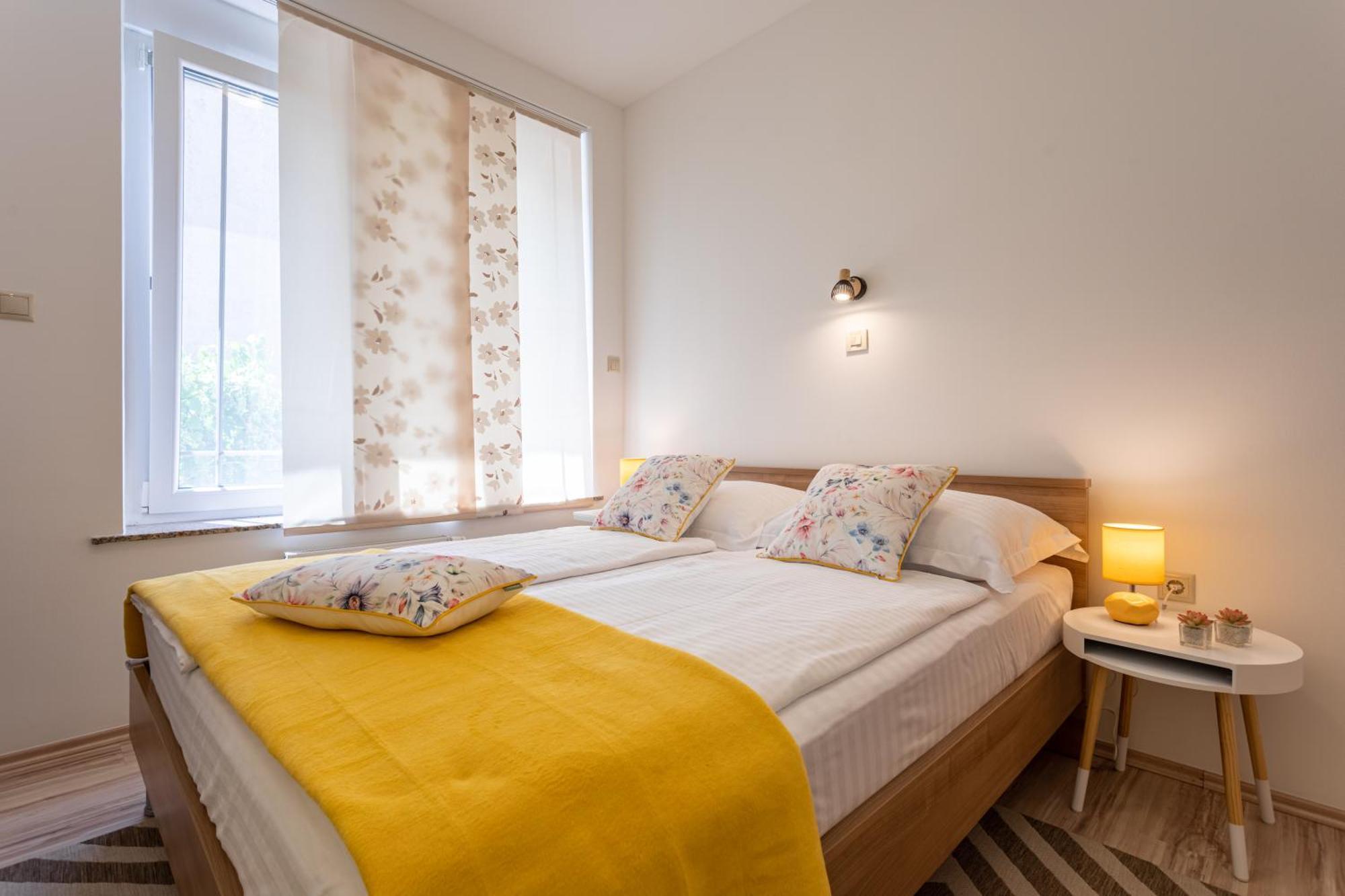 Apartment Marangunija Малинска Экстерьер фото
