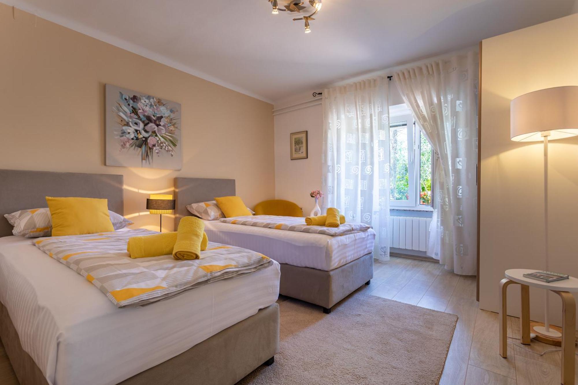 Apartment Marangunija Малинска Экстерьер фото