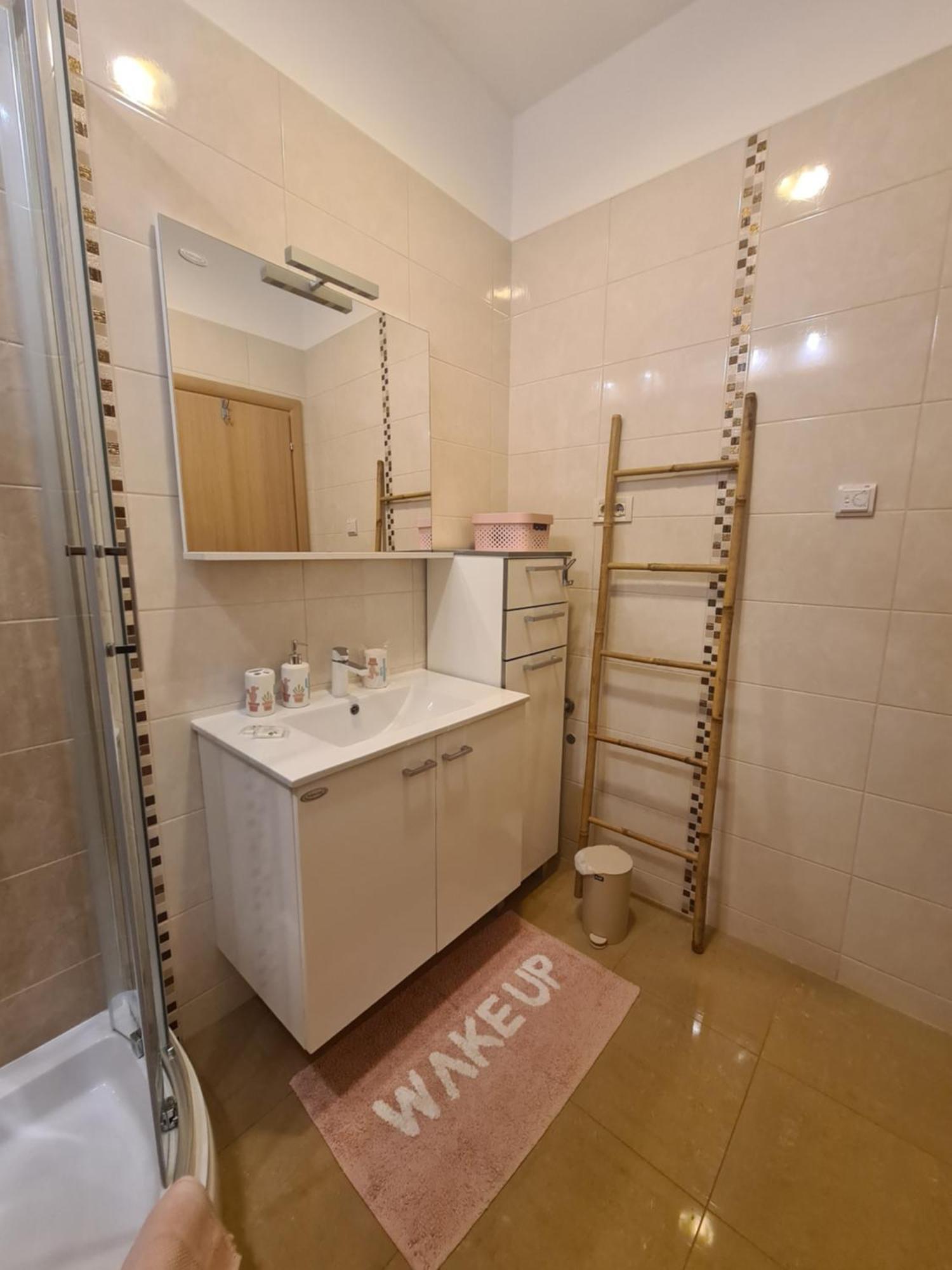 Apartment Marangunija Малинска Номер фото