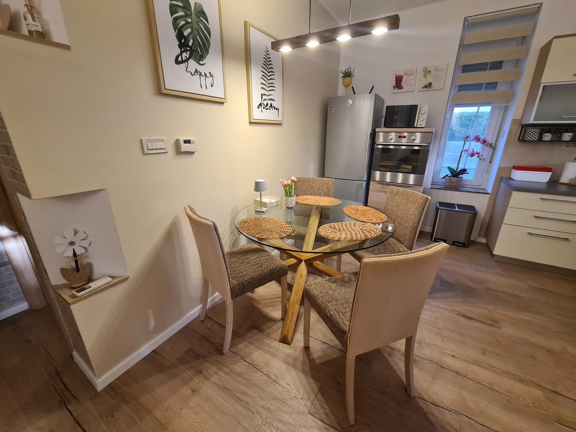 Apartment Marangunija Малинска Номер фото