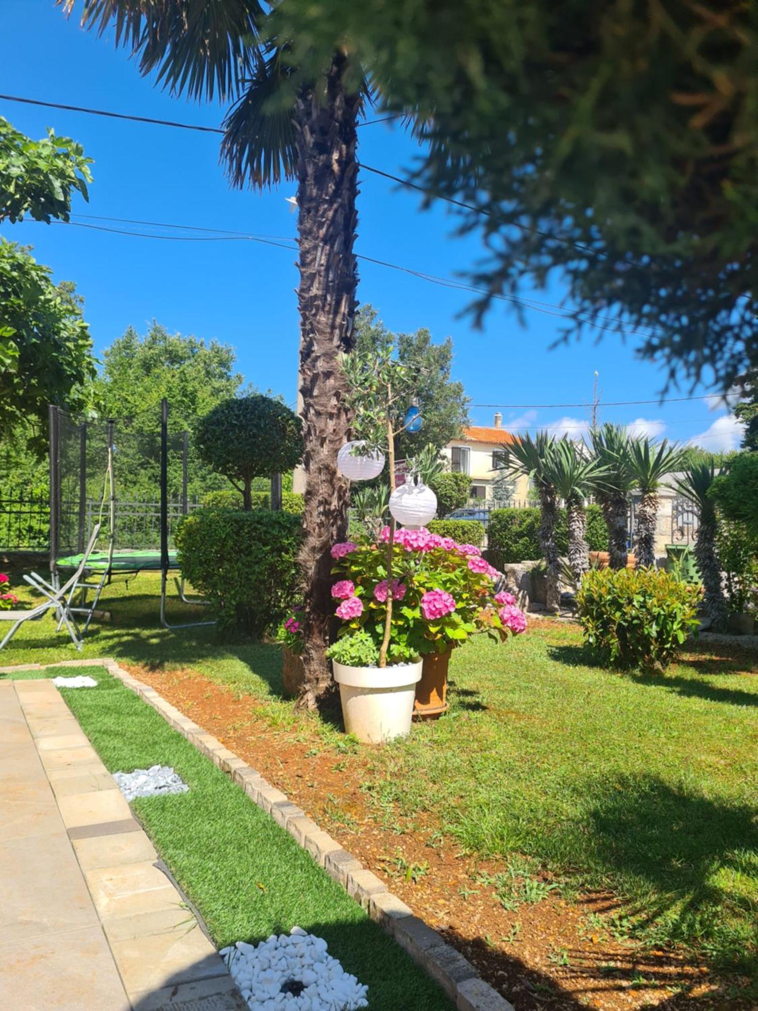 Apartment Marangunija Малинска Экстерьер фото